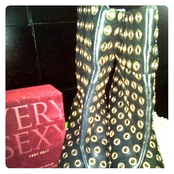 Women's heels - Picture 1 of 3